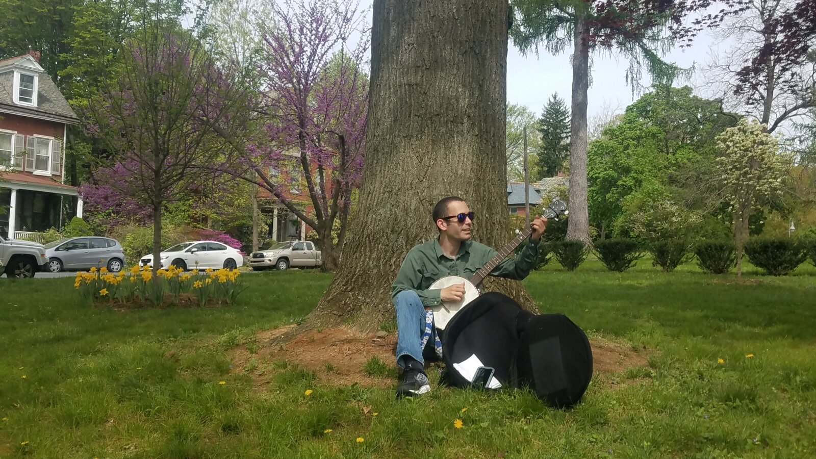 2018 May Banjo Player